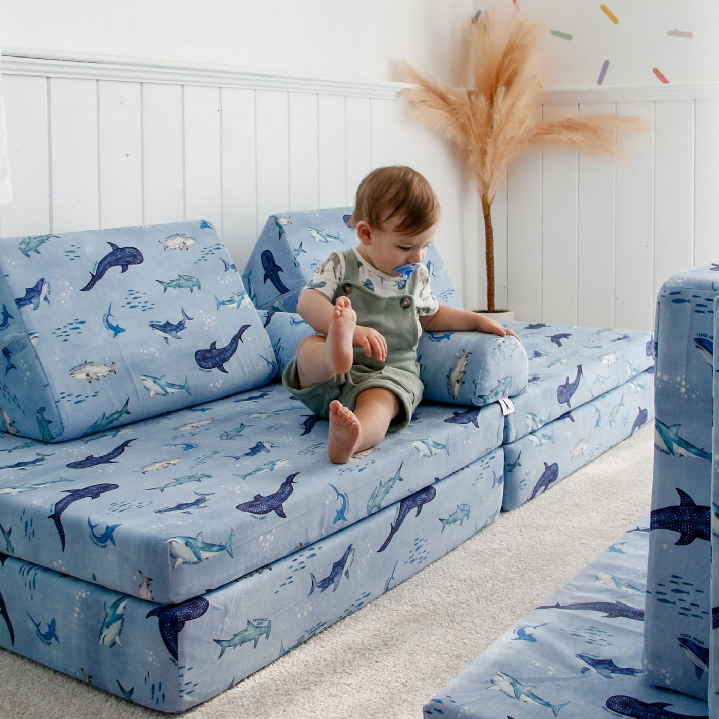 #color_the-joey-play-couch-cover-set-sharks-velveteen