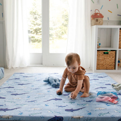 #color_play-mat-cover-set-sharks-velveteen